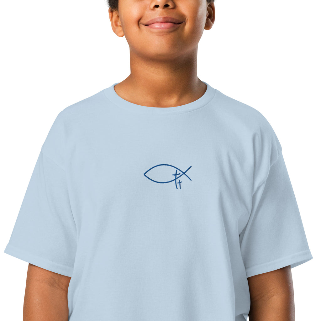 Christliche Kinderkleidung mit hochwertiger Stickerei. Minimalistische Kinder T-Shirts. Faith Streetwear beloved.Identity