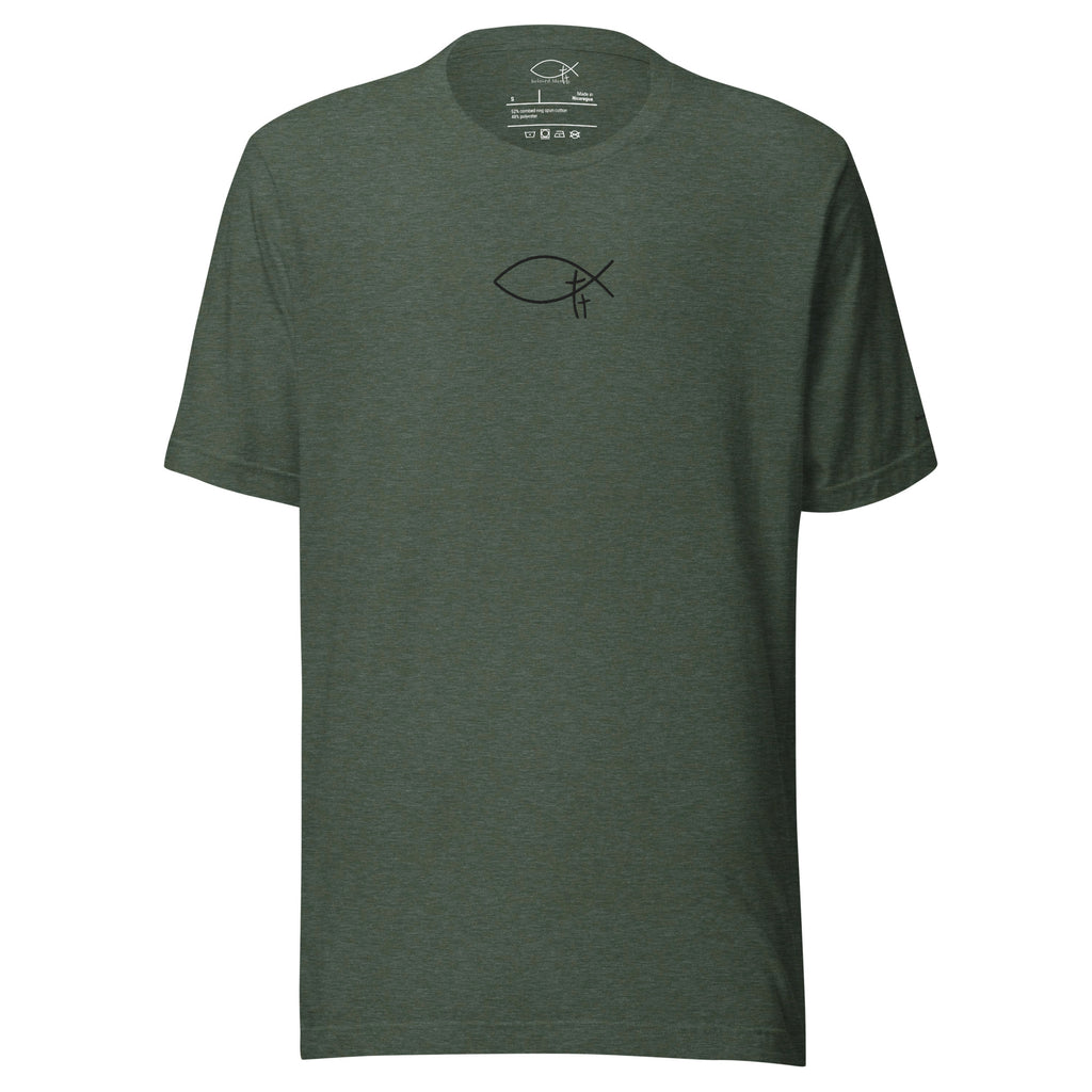 Christliches Herren T-Shirt mit minimalistischem Stick Logo. Hochwertiges Faith Shirt aus ringgesponnener Baumwolle – zeitlos, schlicht - deine Identität in Christus.